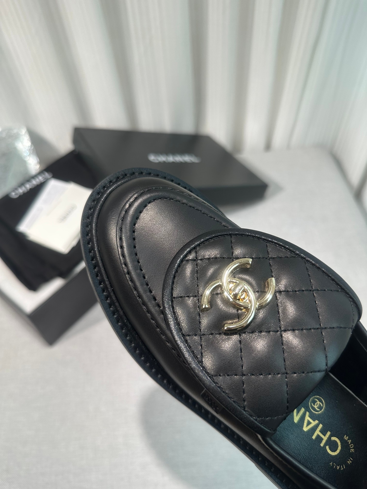 Women's high heels